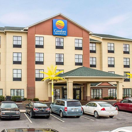 Comfort Inn & Suites Kent - University Area Екстер'єр фото