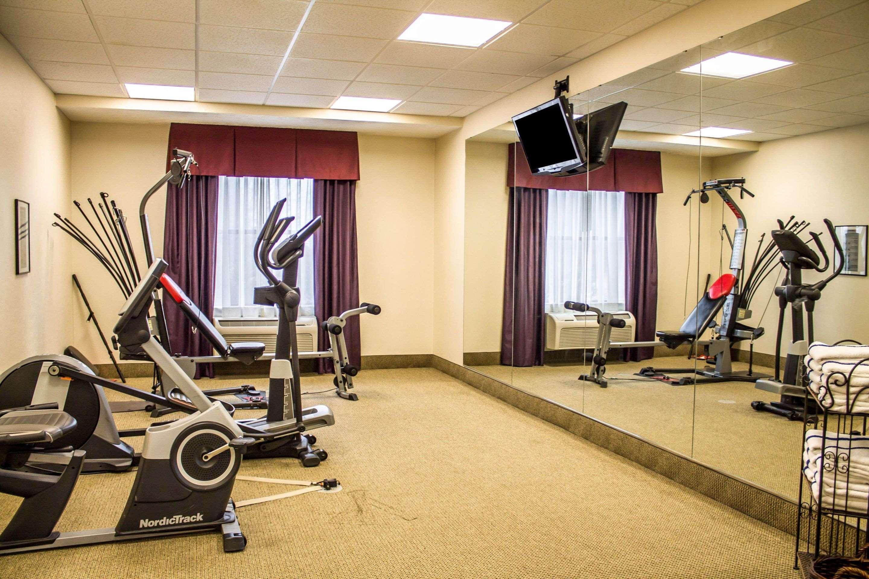 Comfort Inn & Suites Kent - University Area Екстер'єр фото