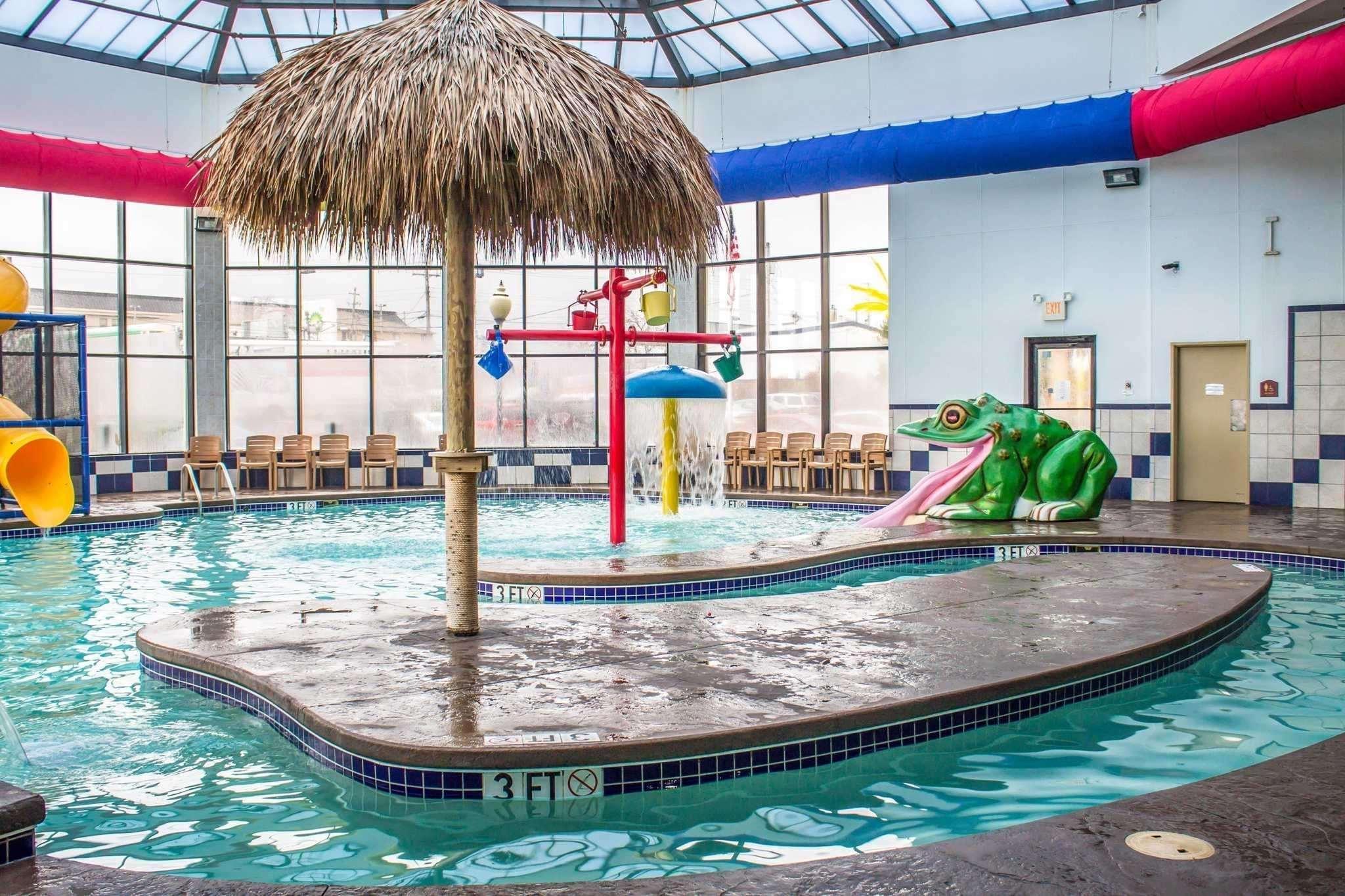 Comfort Inn & Suites Kent - University Area Екстер'єр фото